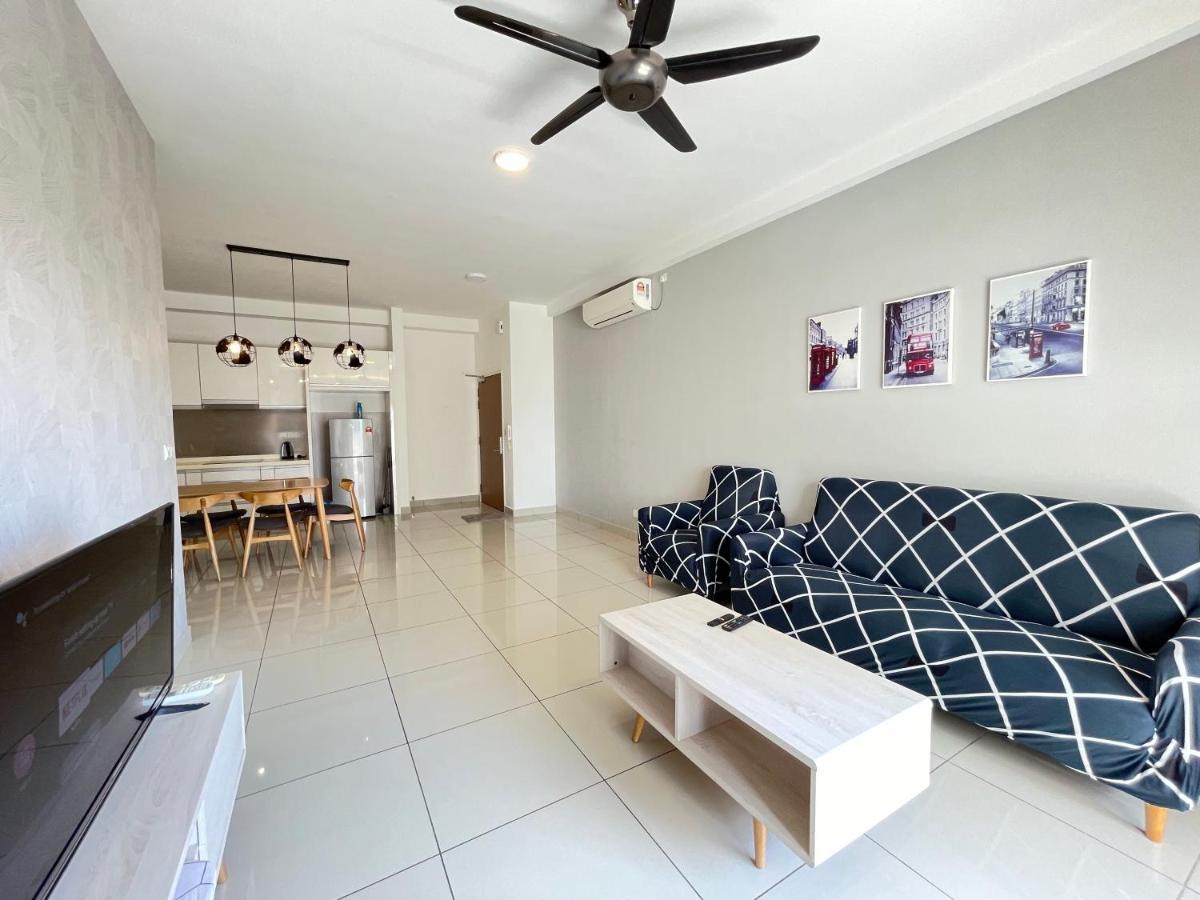 Meridin Medini By Wp Homestay Nusajaya  Exterior photo
