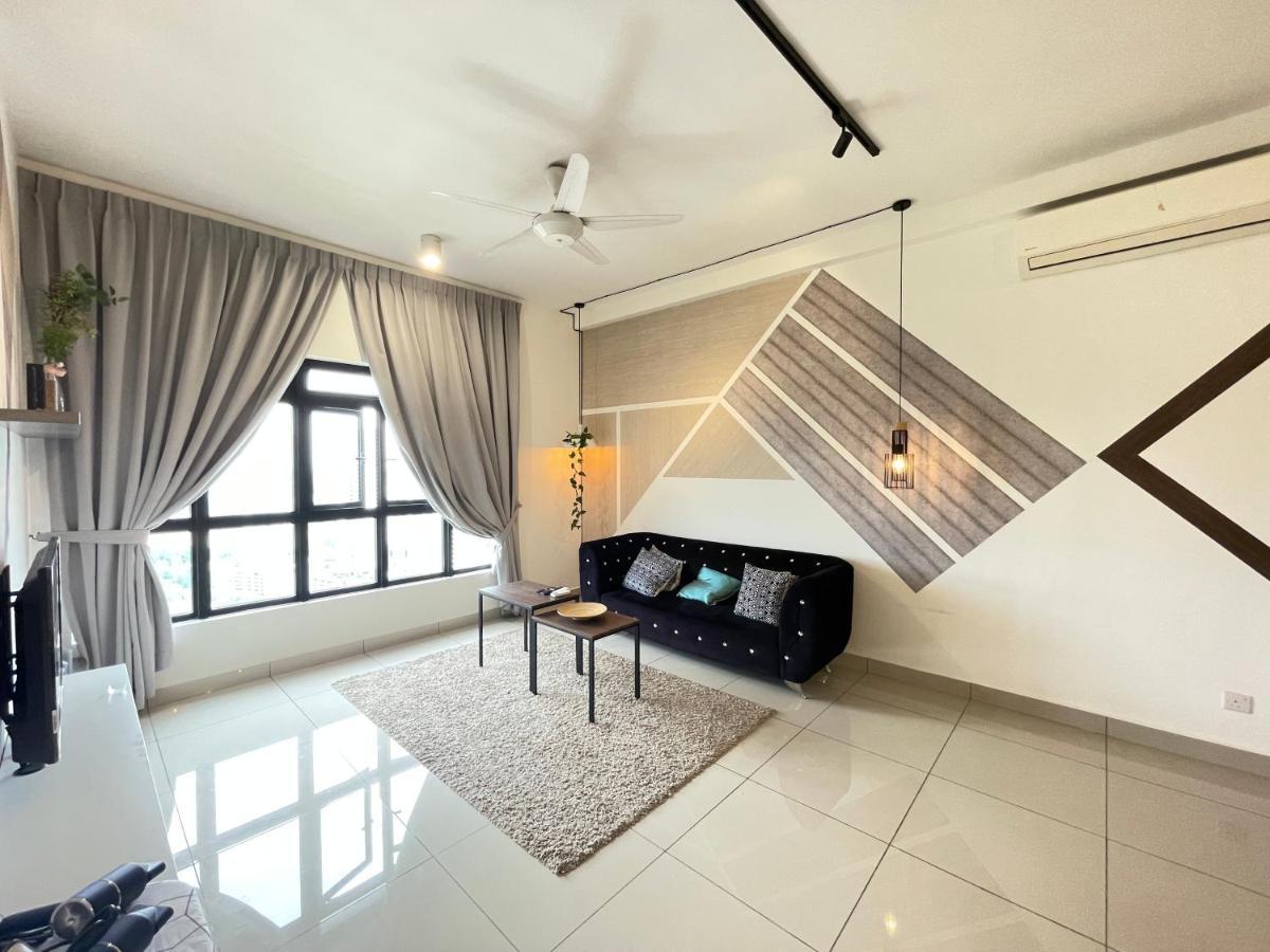 Meridin Medini By Wp Homestay Nusajaya  Exterior photo
